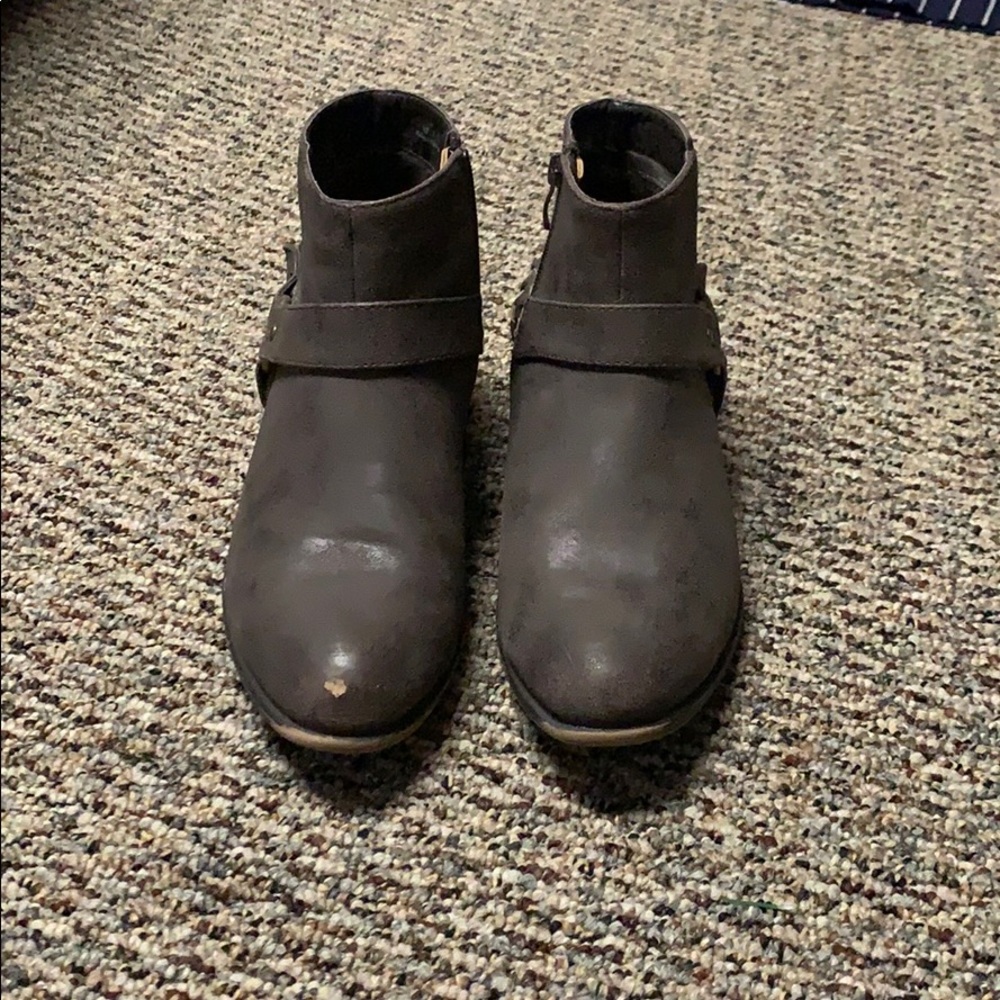 Brown boots